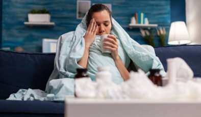 Sağlık Bakanı Koca, Üst Solunum Yolu Enfeksiyonlarına Dikkat Çekiyor