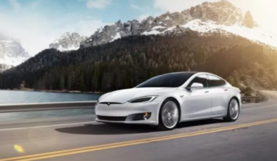 Tesla ABD’de Bazı Modellerinin Menzil Tahminlerini Düşürdü