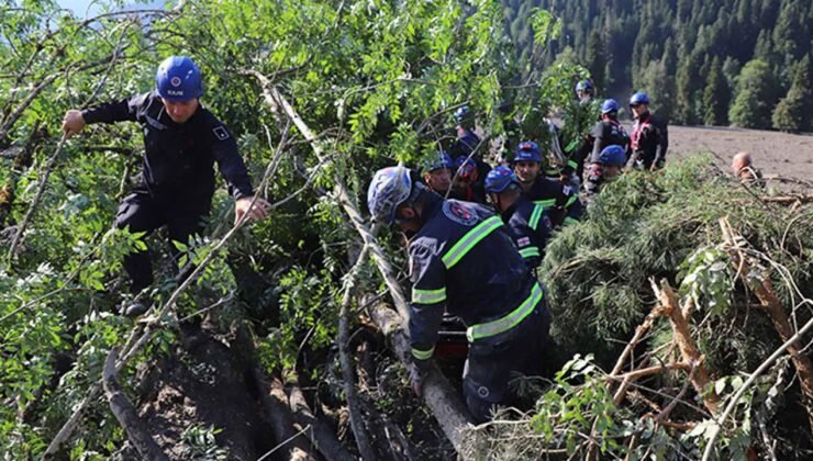 Gürcistan’nda Toprak Kayması: 5 Kişi Yaşamını Yitirdi