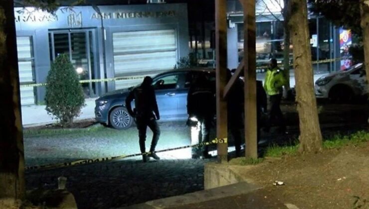 Beylikdüzü’nde Park Halindeki Araca Ateş Açıldı