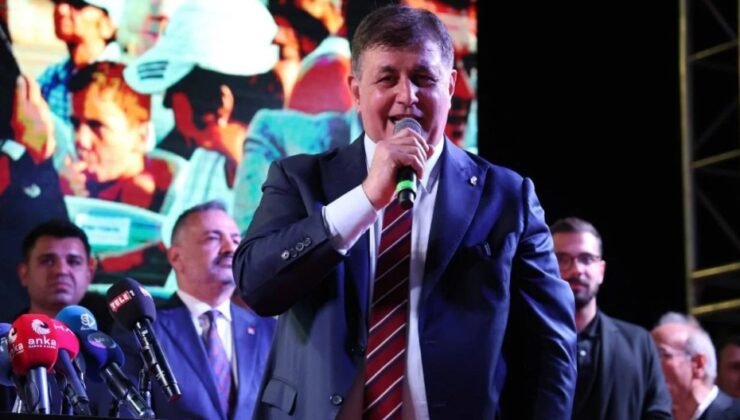 CHP, Ege Bölgesi’ndeki Ağını Genişletti