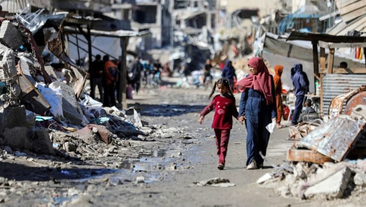 Gazze’deki Çocuklar Açlıkla Karşı Karşıya – İsrail’in Saldırıları ve Sonuçları