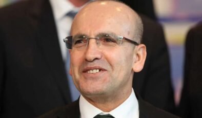 Mehmet Şimşek Katar Ekonomi Forumu’na Katılmak Üzere Doha’ya Gitti