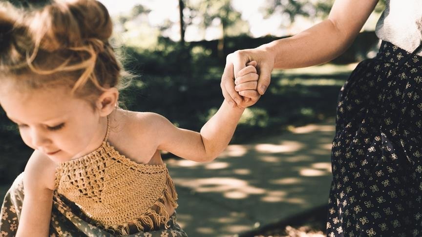 Bebeklerin Dil Öğrenme Süreci ve Aksan Taklidi