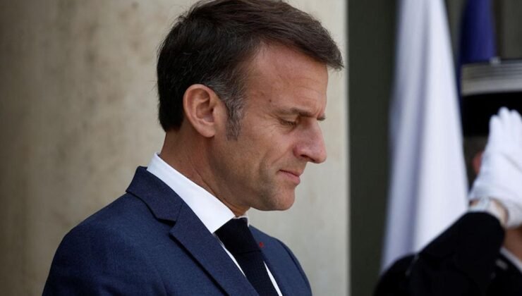 Fransa’da Aşırı Sağın Tarihi Zaferi Bekleniyor