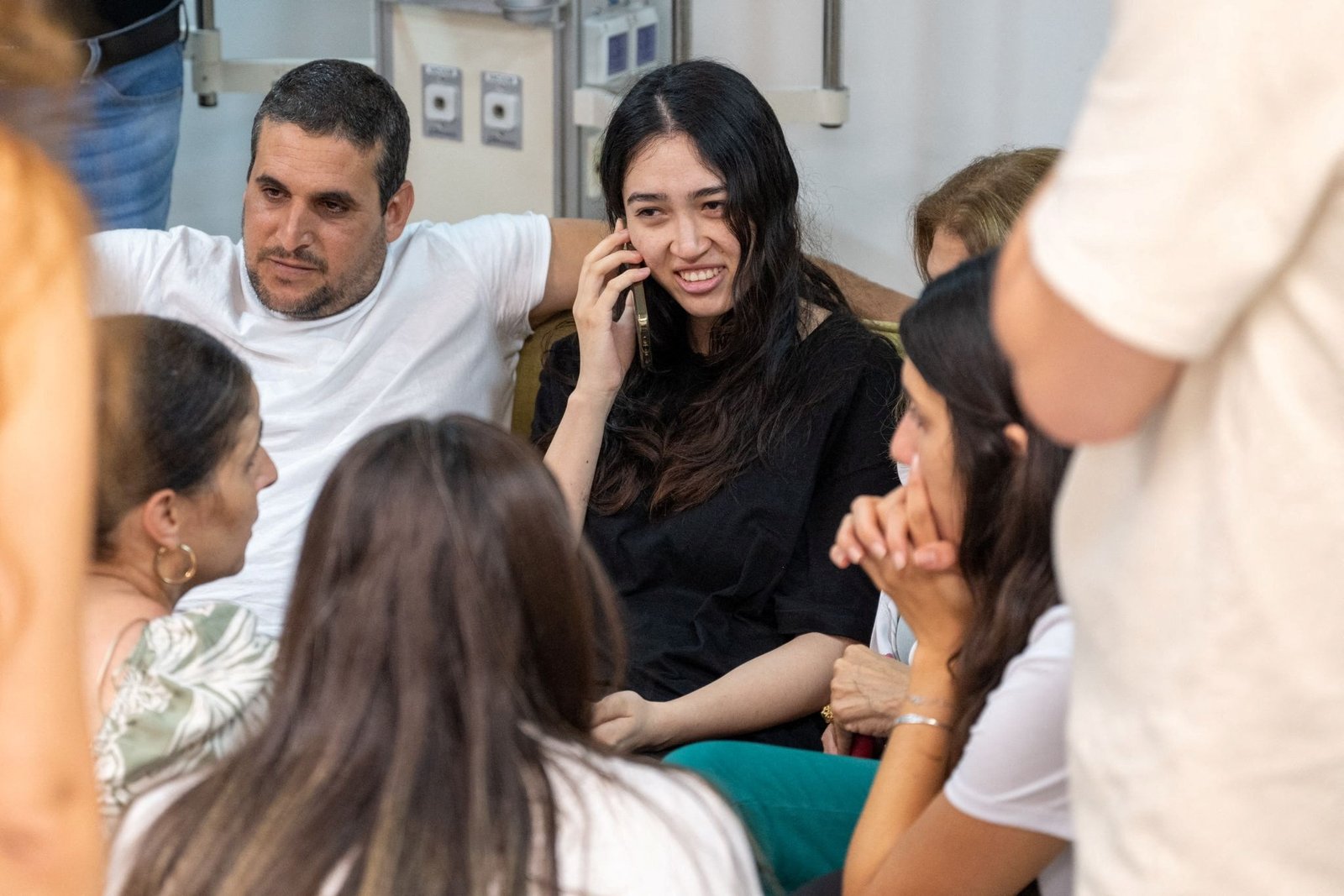 İsrail'in Gazze Operasyonu: Esir Kurtarma ve Uluslararası Tepkiler