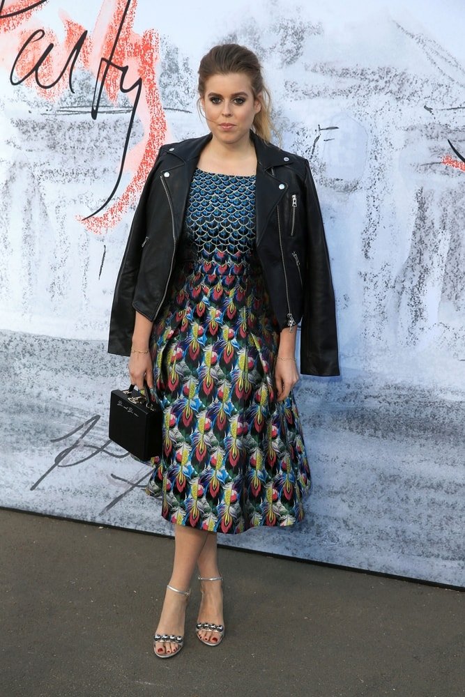 Prenses Beatrice'in Moda Yolculuğu ve Dönüşümü