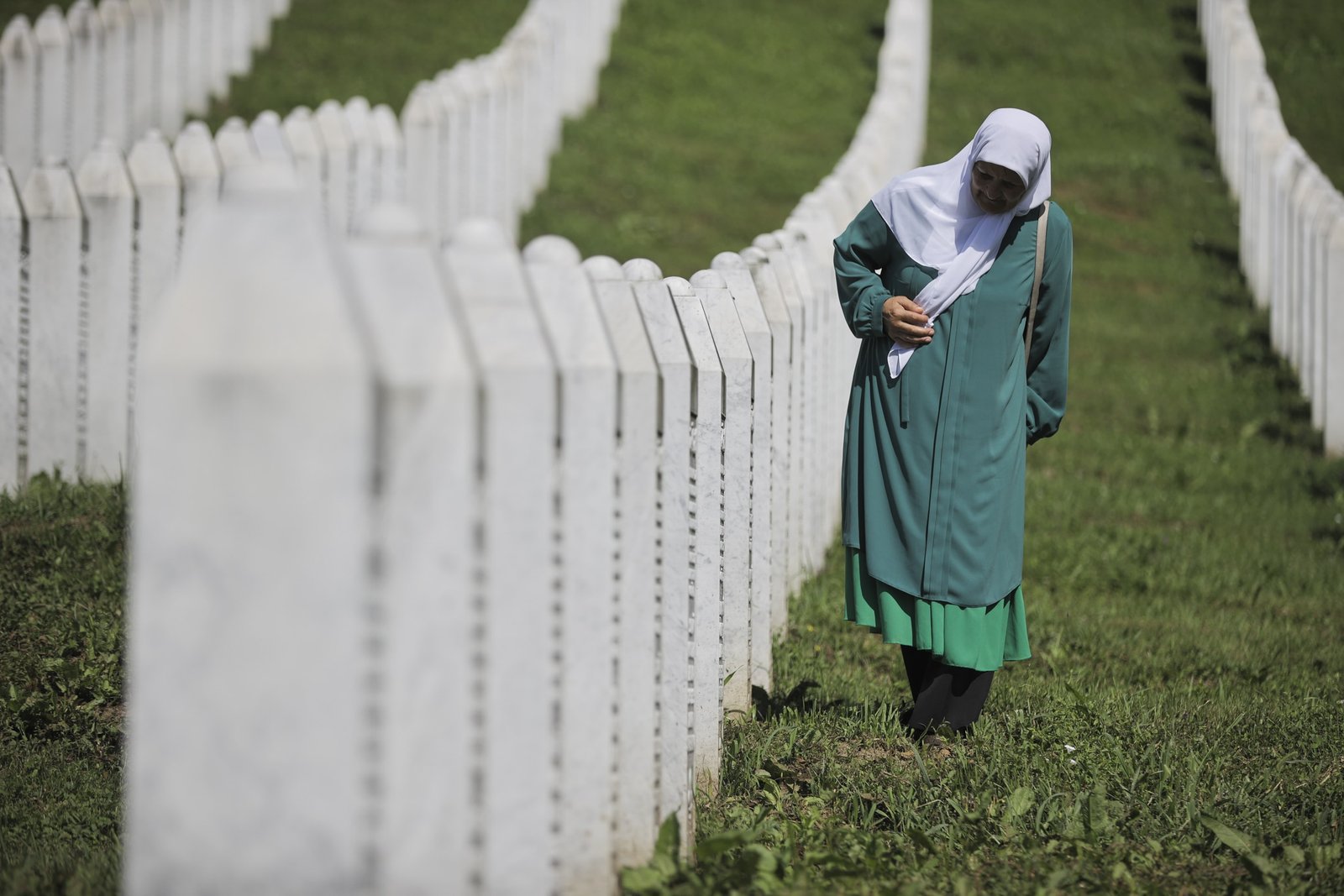 Srebrenitsa Katliamı: Adalet Arayışının Sembolü
