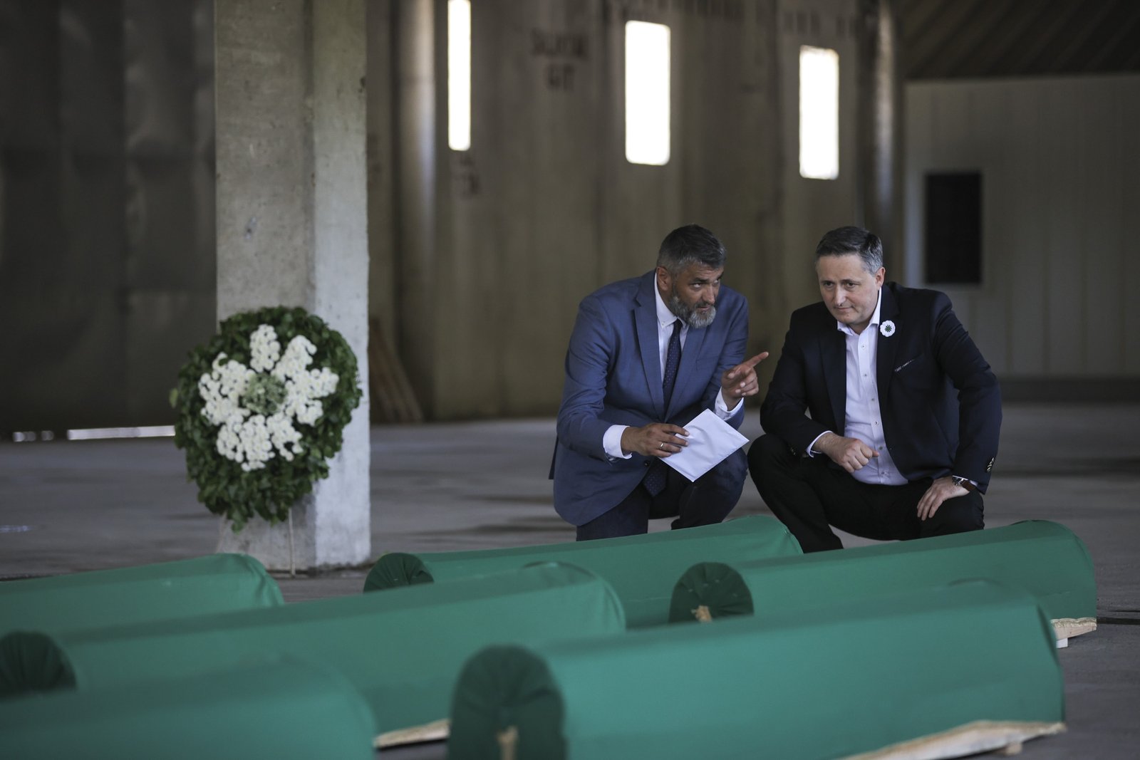 Srebrenitsa Katliamı: Adalet Arayışının Sembolü