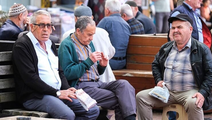 Türkiye’de Emeklilerin Ekonomik Sorunları ve Yoksulluk