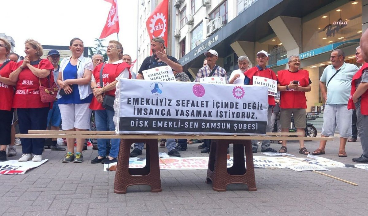 Türkiye'deki Ekonomik Kriz ve Emeklilerin Durumu