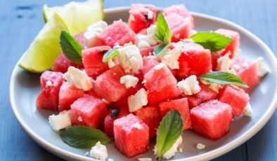 Yaz Mevsiminde Doyurucu ve Lezzetli Salatalar