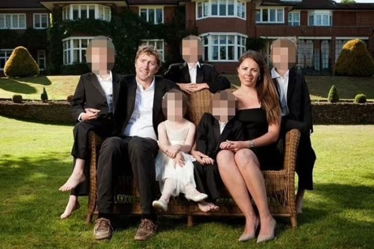 İngiltere'de Adele Krizi: Sutton Çifti ve Komşuları Arasındaki Anlaşmazlık