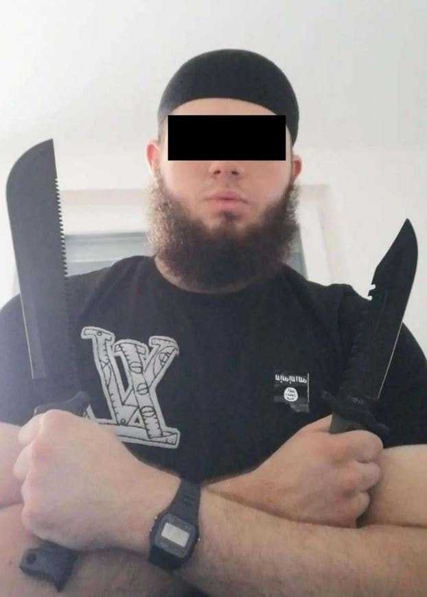 Avrupa'da Gençler ve IŞİD Bağlantılı Tutuklamalar