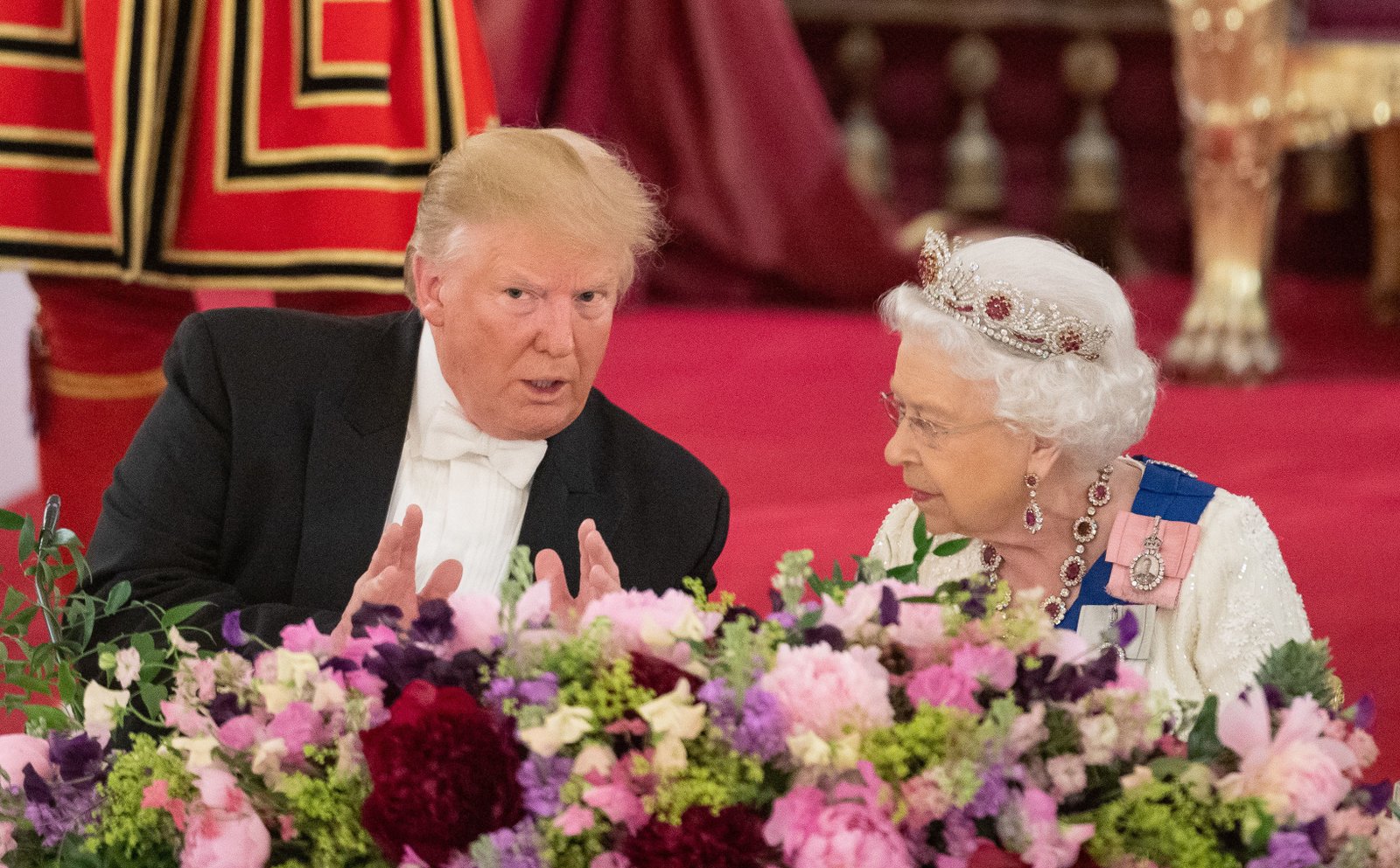 Donald Trump'ın Kraliçe II. Elizabeth'e Yönelik Tepkisi