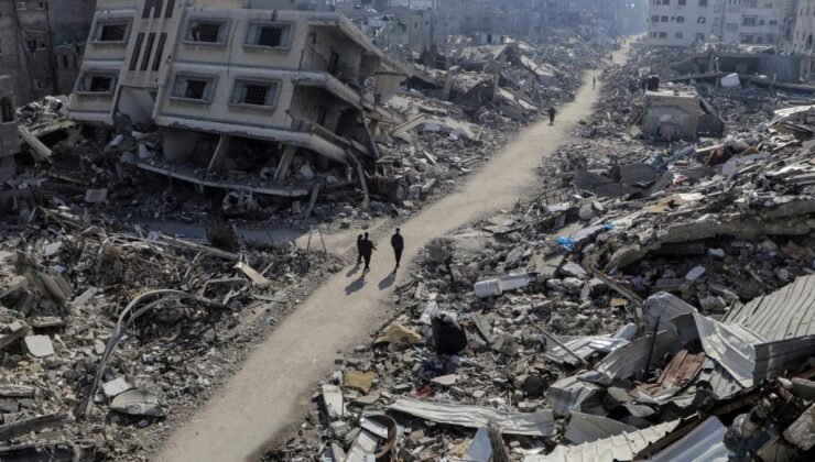 İngiltere’nin Çifte Standartları: Ukrayna ve Gazze’de Sivillerin Korunması