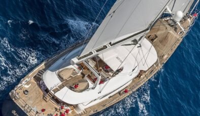 Sicilya Açıklarında Lüks Yat Kazası: 7 Kişi Hayatını Kaybetti