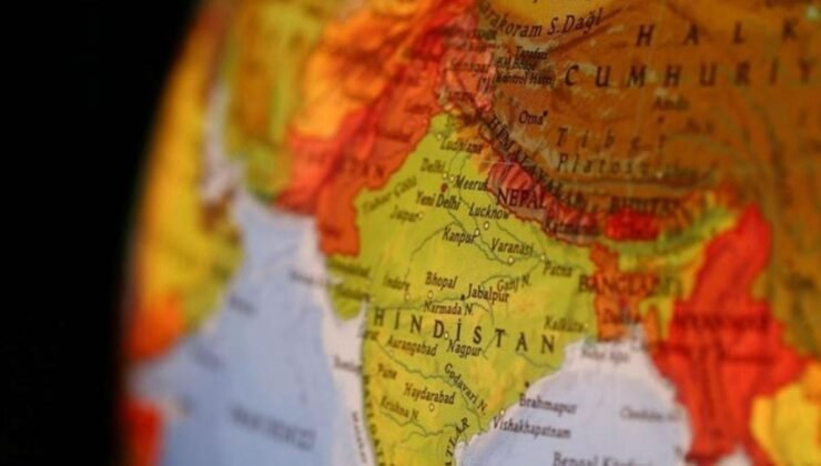 Başbakan Modi Cammu Keşmir’de Seçim Mitingi Düzenledi