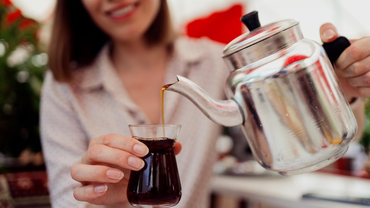 Çayın Doğru Demlenmesi ve Sağlık Üzerindeki Etkileri
