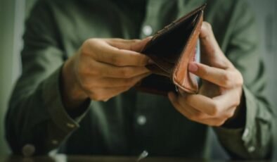 Gereksiz Abonelikler ve Para Biriktirme Stratejileri