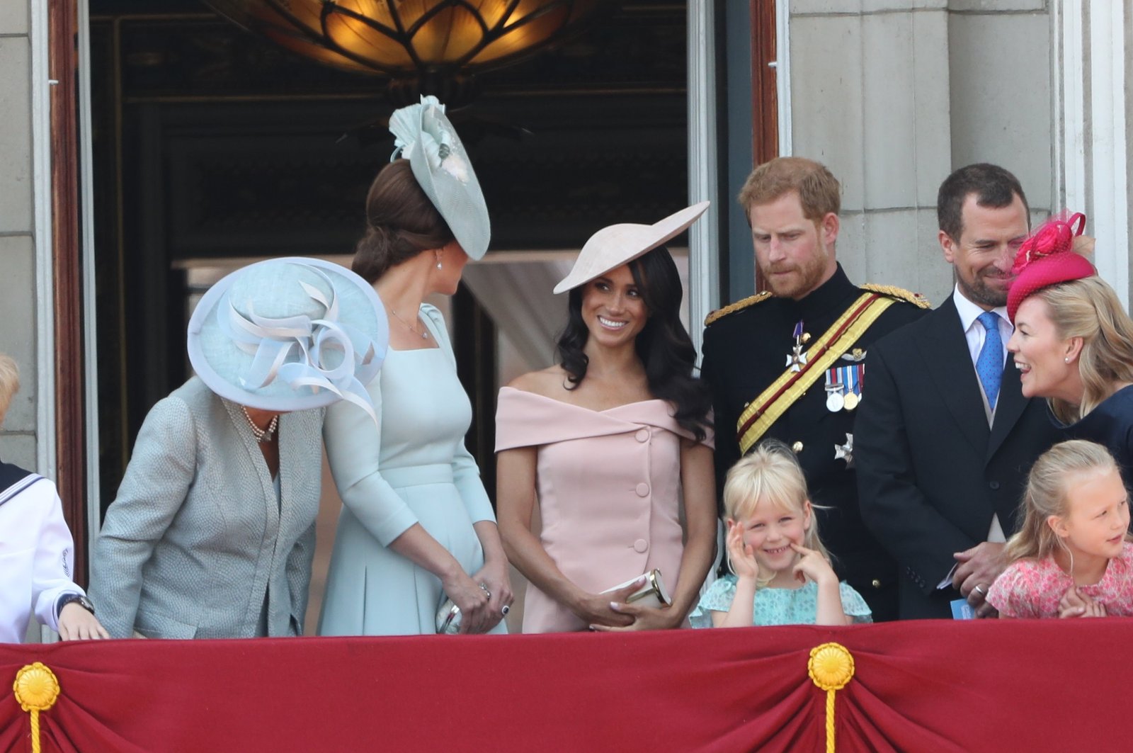 Hollywood'un Harry ve Meghan'ı Tutmama Nedeni