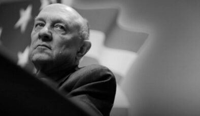 James Woolsey: CIA Direktörlüğü ve İstihbarat Alanındaki Mirası