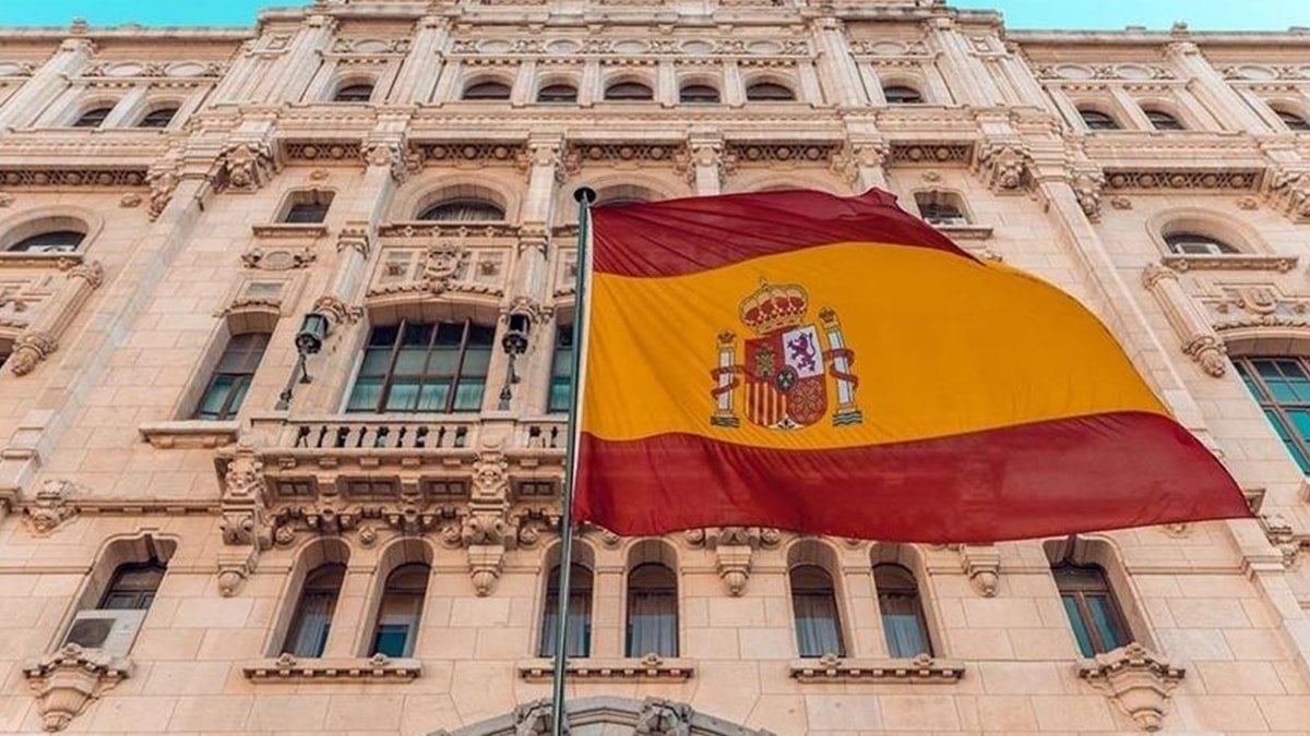 Malaga'da Ziyaretçilerin Uyması Gereken Kurallar