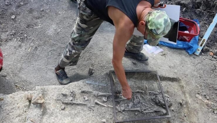 Polonya’da Orta Çağ’a Ait Çocuk İskeleti Bulundu