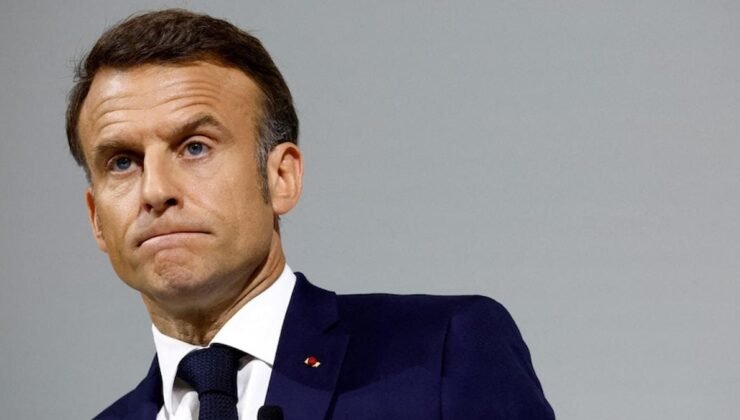 Fransa’da Macron’un Görevden Alınması Talebi Reddedildi