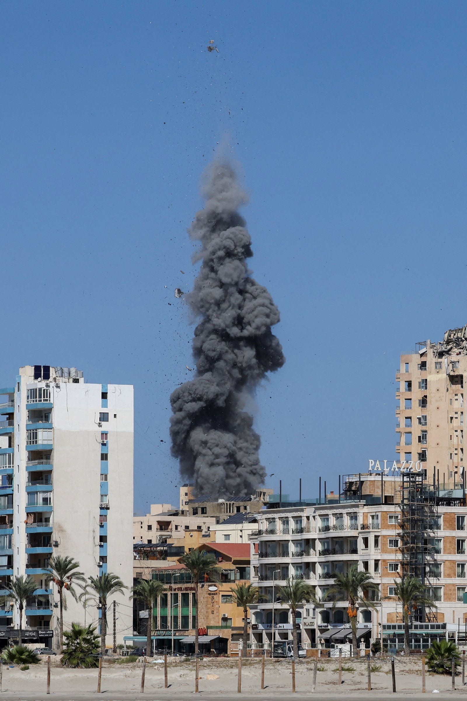 İsrail'in Lübnan'a Hava Saldırıları: Tansiyon Artıyor