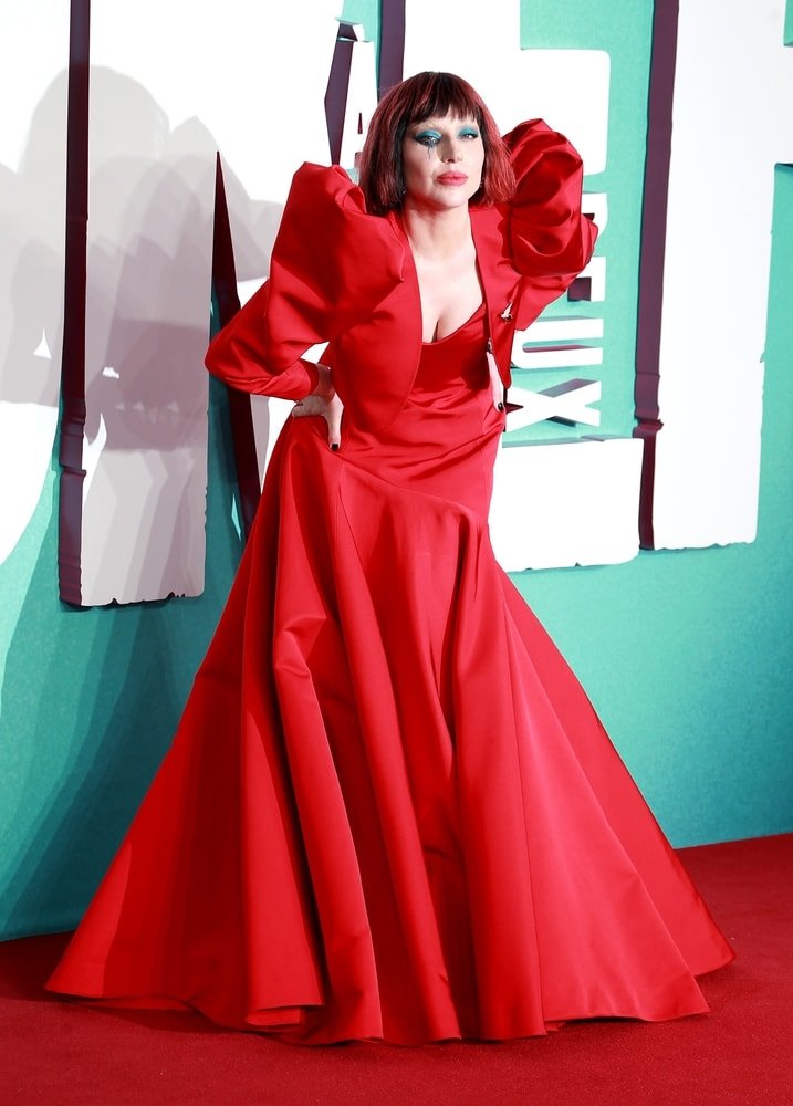 Joker: İkili Delilik Vizyonda, Lady Gaga'nın Performansı Eleştiriliyor