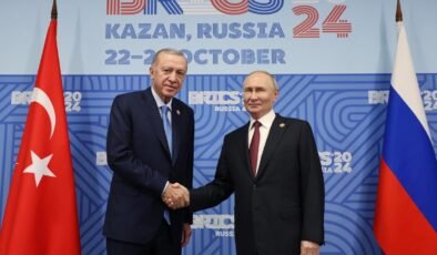 Putin ve Erdoğan BRICS Zirvesi’nde Görüştü