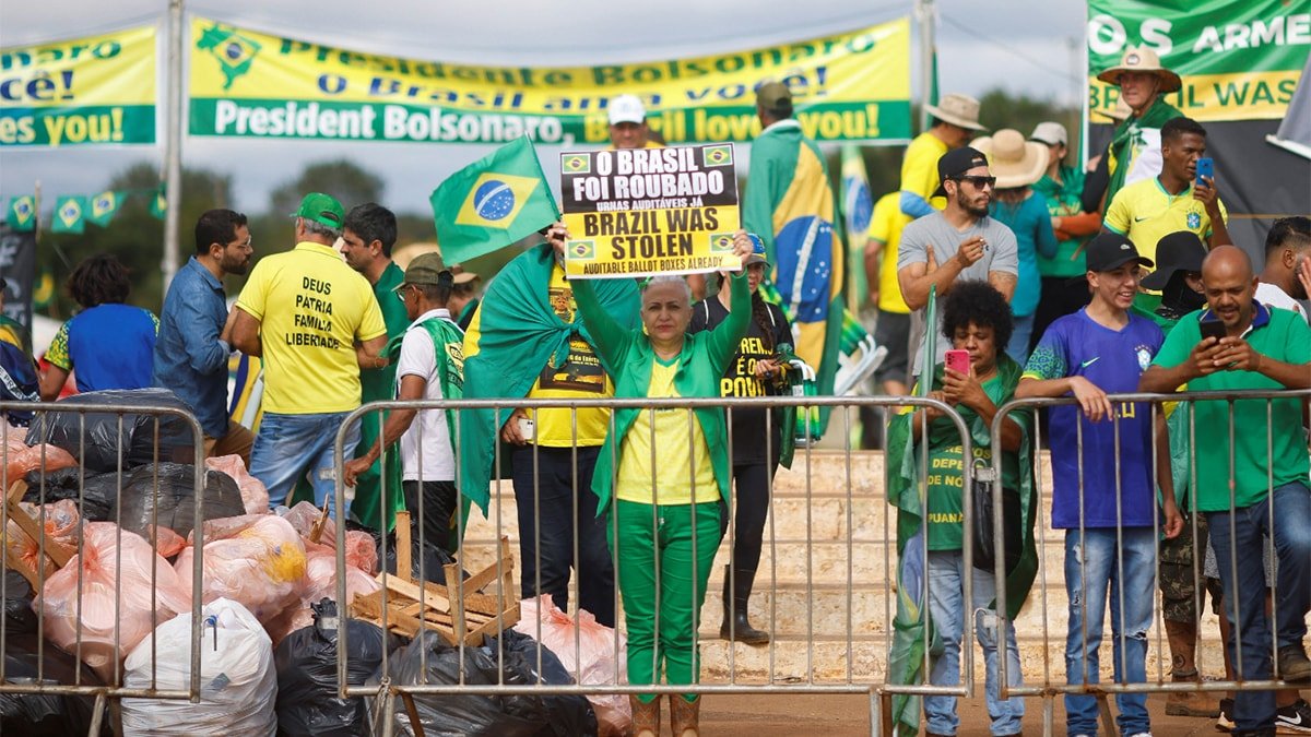 Brezilya'da Eski Başkan Bolsonaro'ya Yönelik Darbe İddiaları