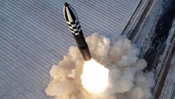 Kuzey Kore’nin Hwasong-19 Füze Denemesi: Güç ve Teknoloji