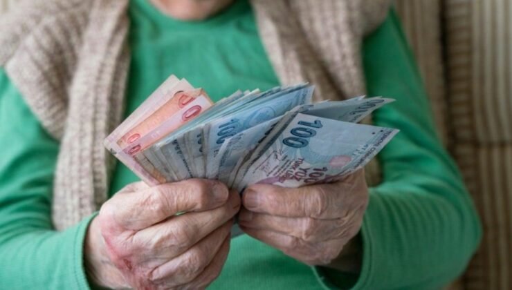 Asgari Ücretliler ve Emekliler İçin Zam Beklentileri 2025