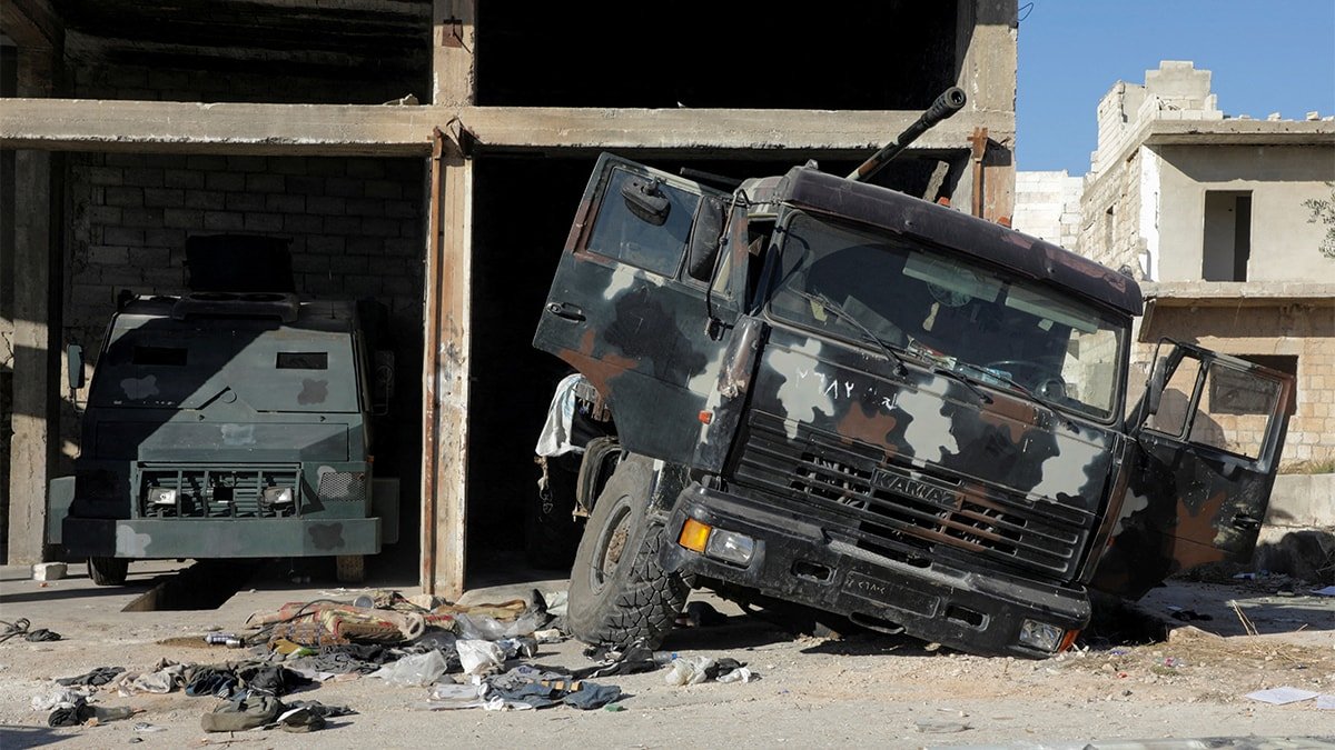 İdlib'deki Hava Saldırıları: 25 Ölüm ve Halep'in Kontrolü