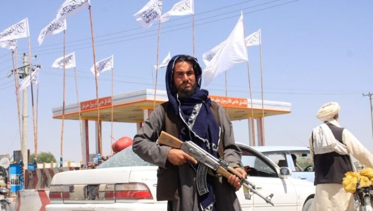 Taliban’dan Kadın Çalışanlara Yönelik Sert Önlemler