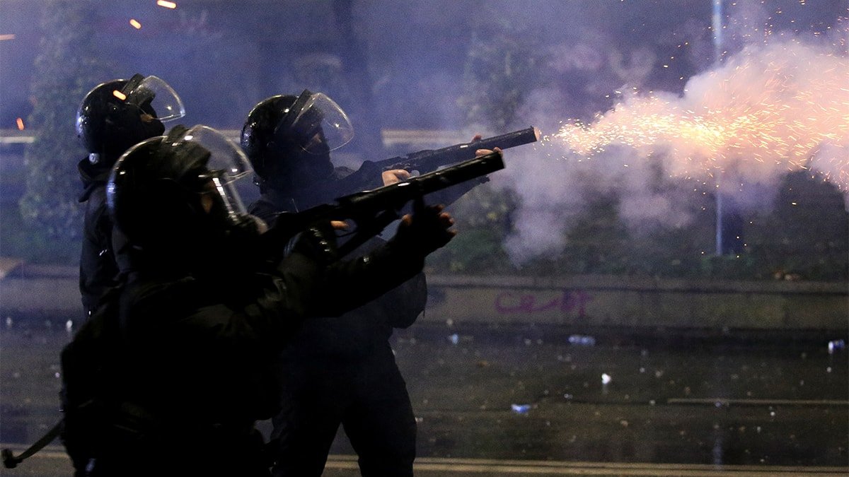 Tiflis’te Hükümetin AB ile Müzakereleri Askıya Alma Kararına Protestolar Devam Ediyor