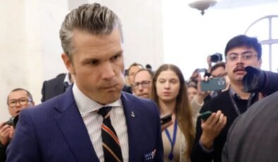 Trump’ın Hegseth İle İlgili Skandalları ve Savunma Bakanlığı Adaylığı