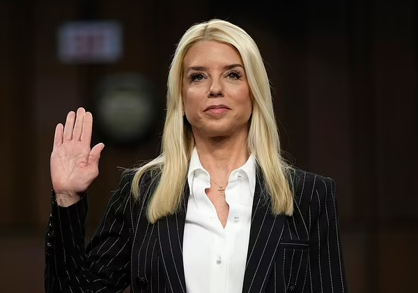 Donald Trump'ın Kabinesinde Pamela Bondi'nin Yükselişi