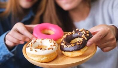 Duygusal Yeme ve Atıştırmalık İhtiyaçları: Menopoz Döneminde Beslenme Stratejileri