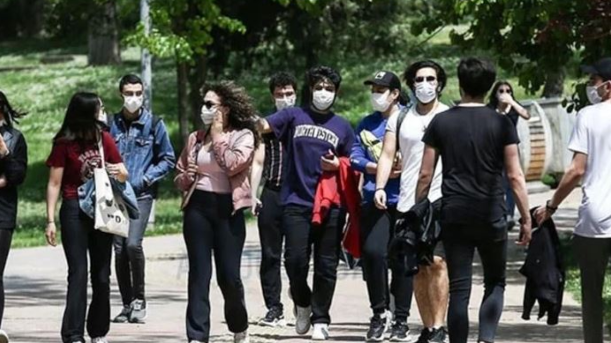 Evlilik ve İlişkilerin Yaşam Memnuniyeti Üzerindeki Etkisi