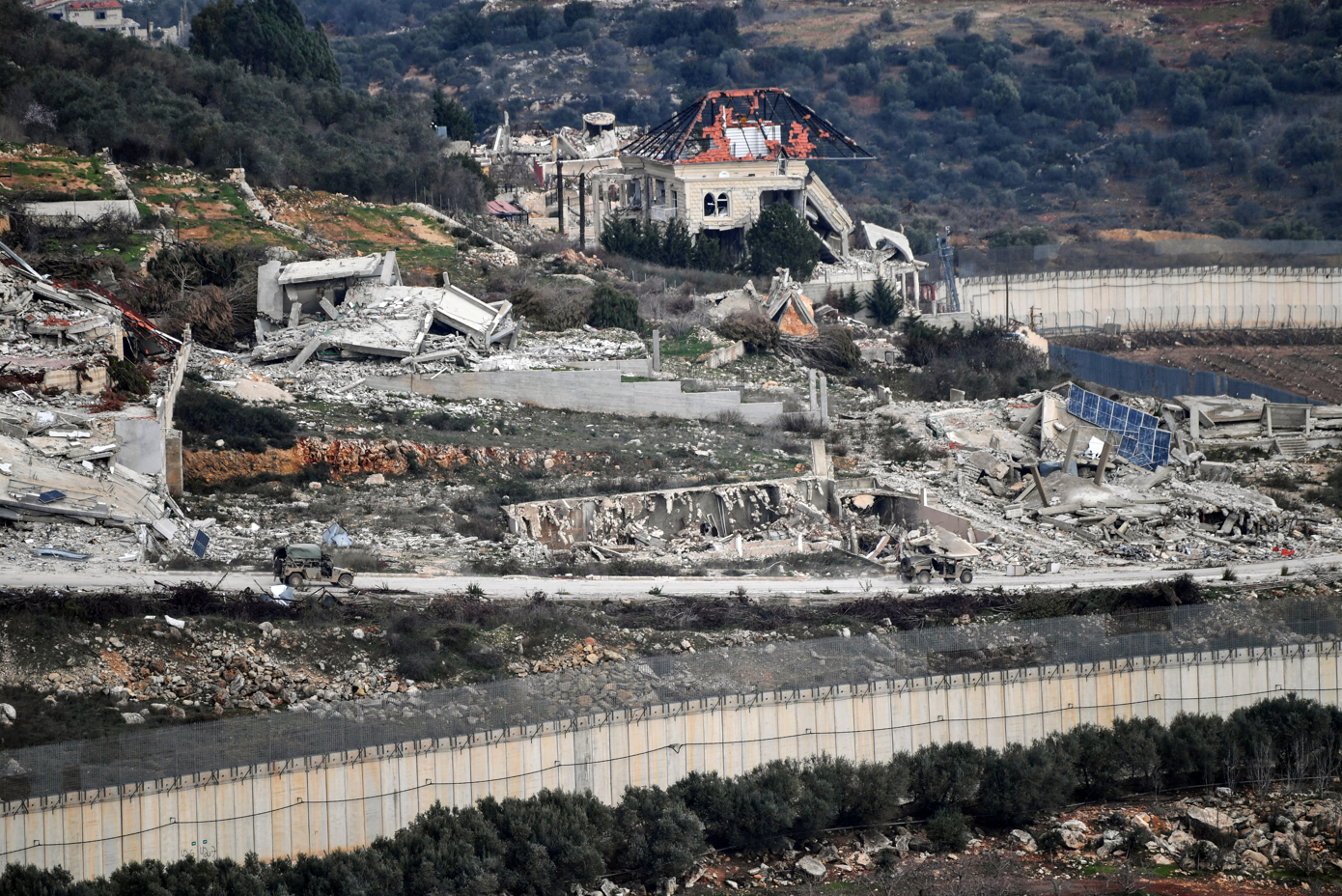 İsrail Güçlerinin Güney Lübnan'daki Saldırısı ve Sonuçları