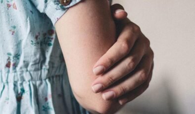 Kelly Heather’ın Melanomla Mücadelesi: Kanserin Geri Dönüşü ve Zorlu Süreç