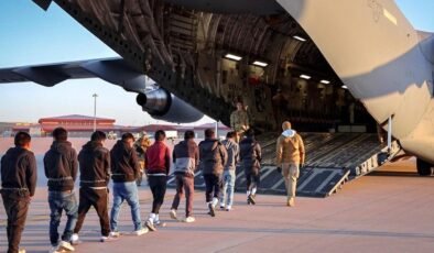 Kolombiya, Düzensiz Göçmenleri Karşılıyor