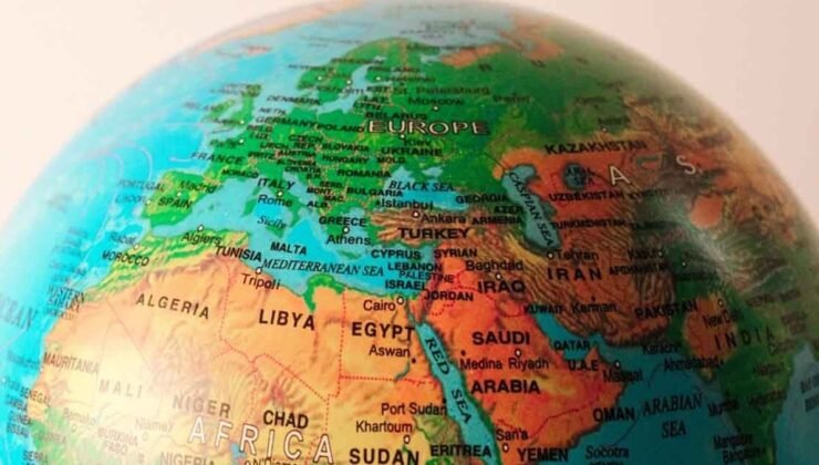 Yeni Okyanus Oluşumuna Doğru: Afar Bölgesindeki Jeolojik Değişim