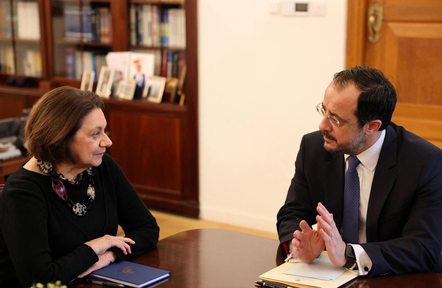 Kıbrıs'ta Liderler Arası Toplantı Hazırlıkları