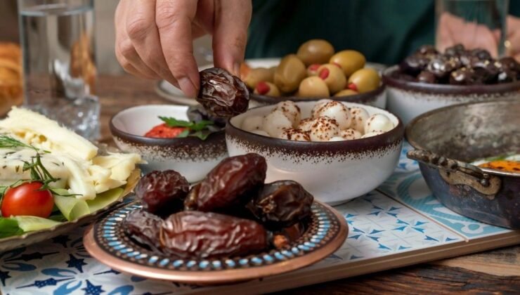 Ramazan Ayında Sağlıklı Beslenme ve Oruç Tutma Tavsiyeleri