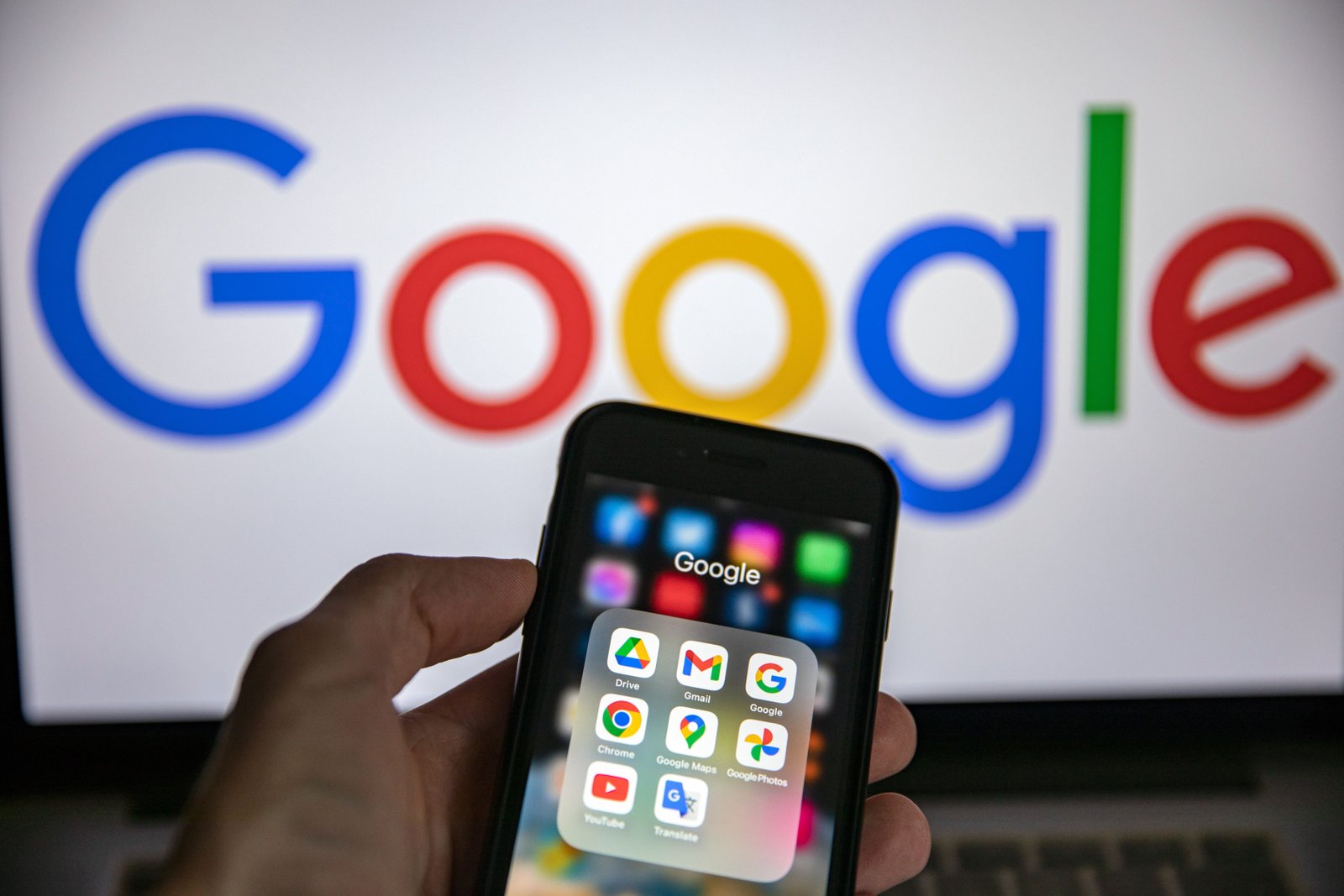 Dünyanın En Büyük Arama Motoru Üzerine Avrupa'nın Hareketi