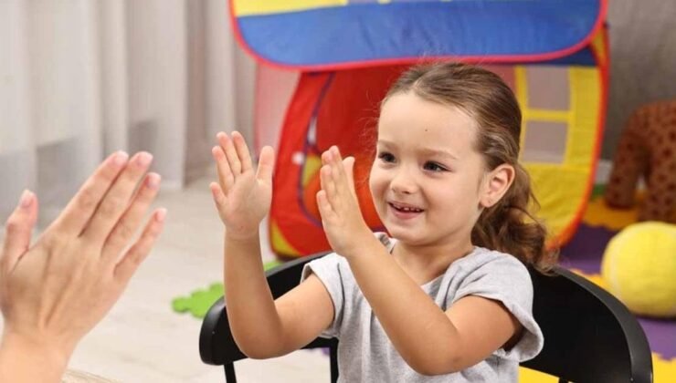 Otizm ve İletişim Zorlukları: Aşırı Konuşma ve Sosyal Etkileri